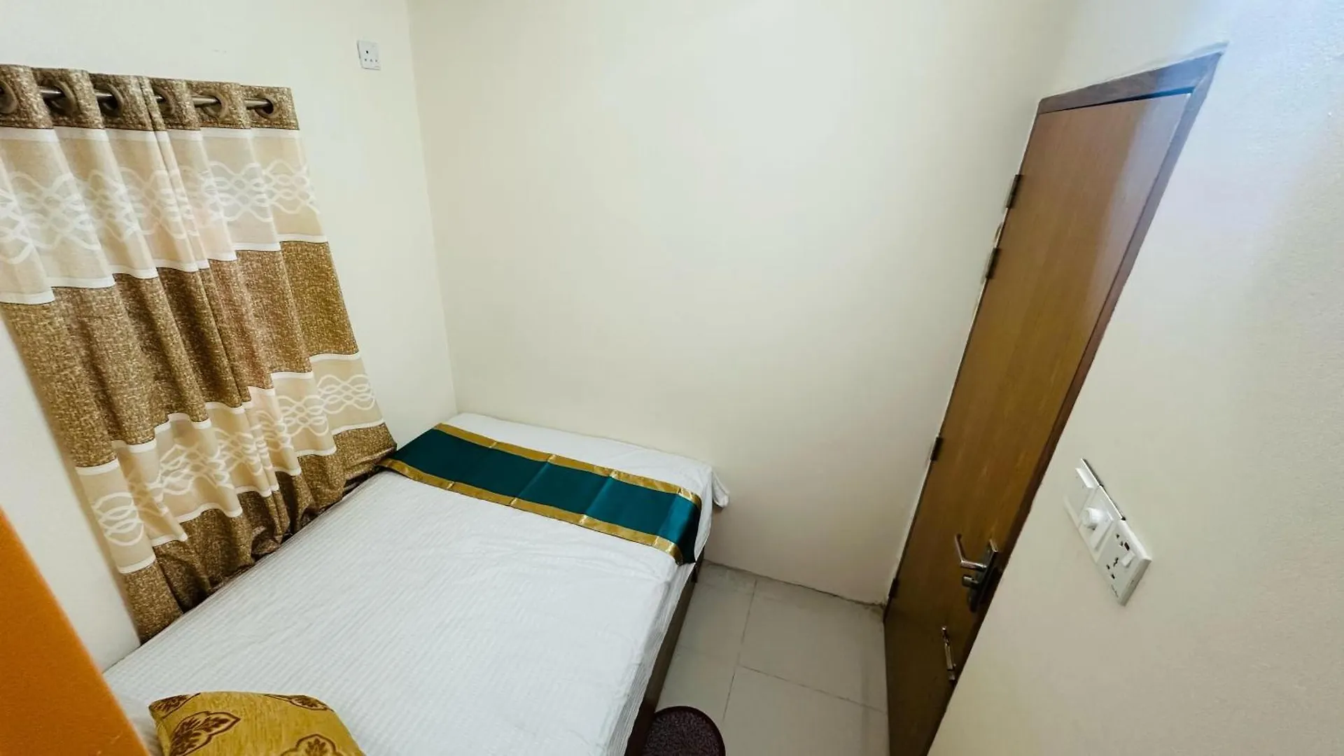 Hotel Tulip Residence Dhaka 2*,